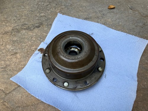 Volvo genuine camshaft - volvo,
