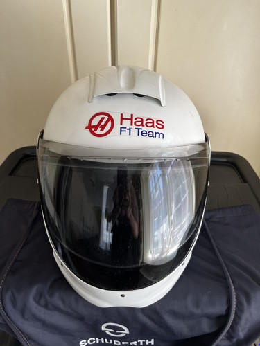 Haas team issue pit - haas, f1