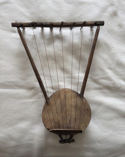 Rare vintage african - vintage, 8-string
