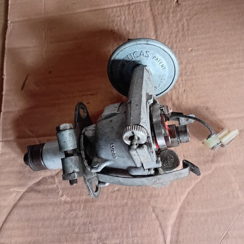 Vintage lucas cylinder - lucas, 4