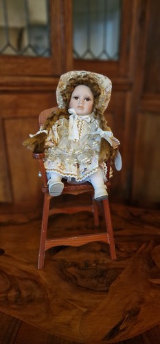 Clara leonardo collection - clara,