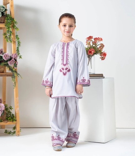 Embroidered cotton silk girl - cotton,