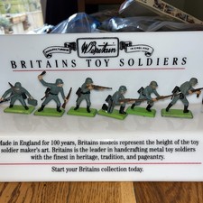 BRITAINS DEETAIL WW2 FULL SET