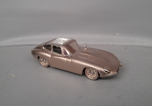 Hot type jaguar clock - type,