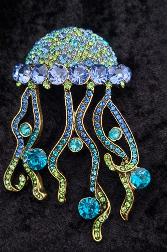 Large jellyfish brooch vintage - large,