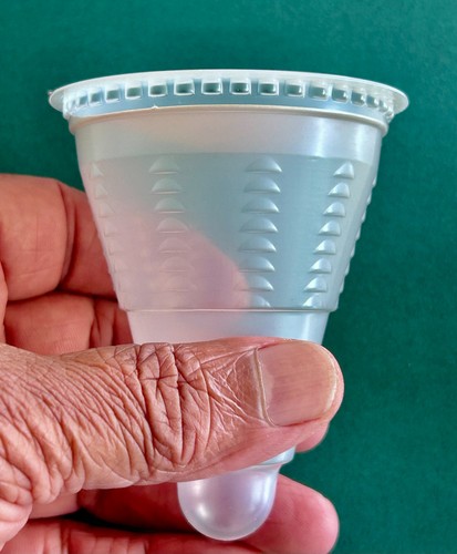 Plastic screwball cup - plastic,