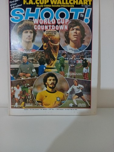 1982 shoot football magazines - football,