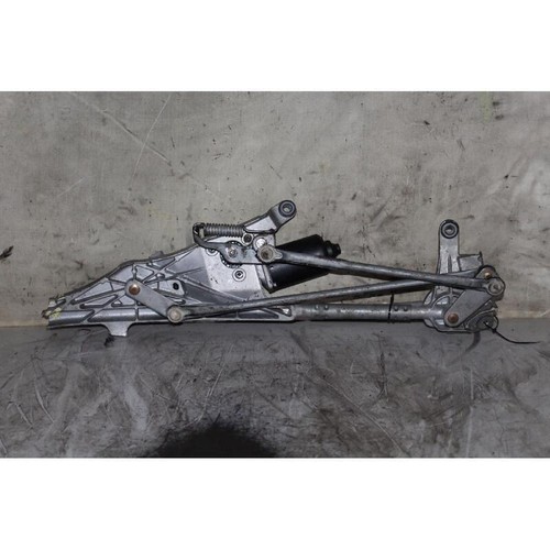 Front windscreen wiper motor - front,