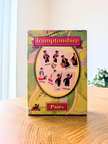 Trumptonshire pairs card game - card,