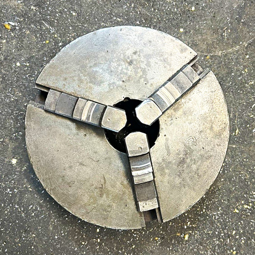 Jaw lathe chuck - lathe, back