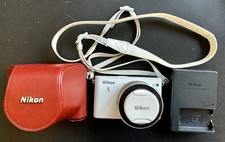 Nikon 1 J3 14.2 MP HD Digital