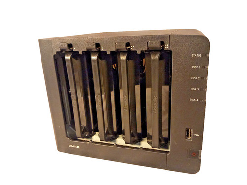 Synology ds415 bay - bay, desktop