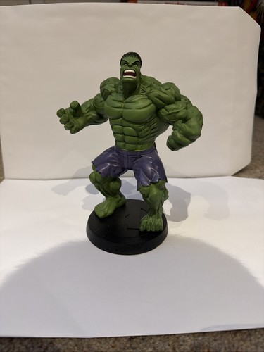 Marvel hulk statue 17cms - marvel,