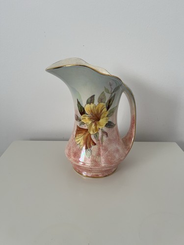 Vintage royal winton - royal,