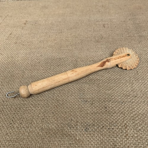 Vintage wooden handled pastry - wooden,