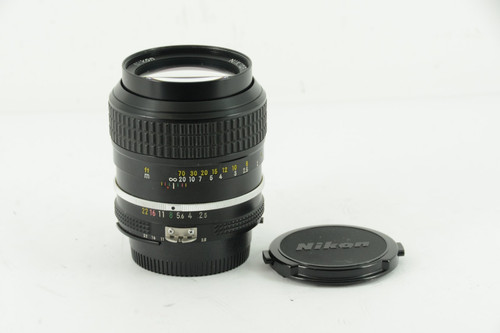 Nikon nikkor 105mm f 2 - , f/2.5