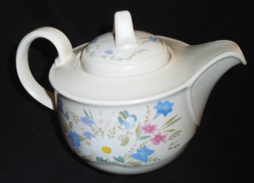 Poole springtime large teapot - poole,