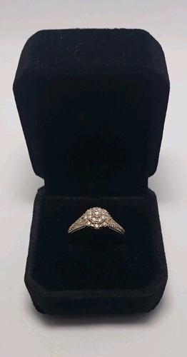 Samuel 9ct white gold - h,