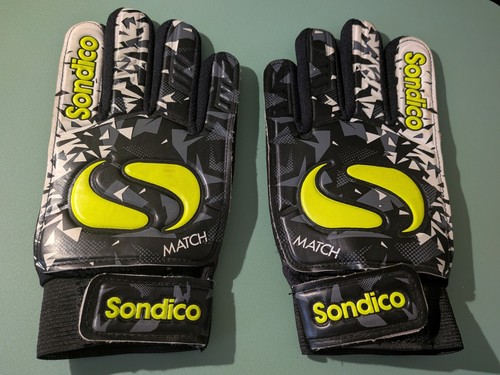 Sondico goalkeeper gloves size - sondico,
