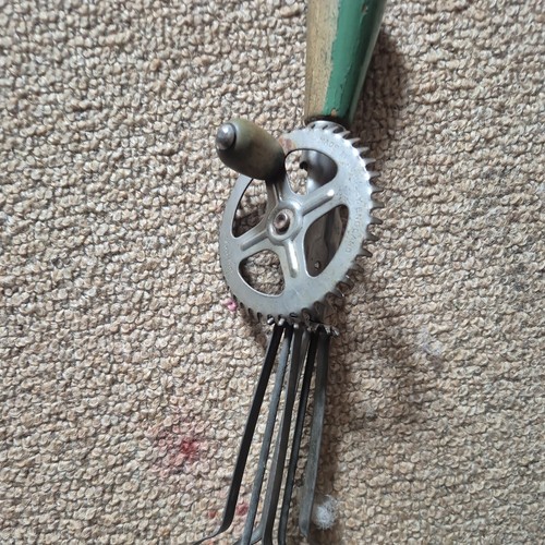 Vintage skyline whisk hand - whisk,