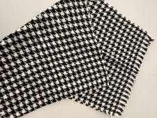 NEW. Black And White dogtooth