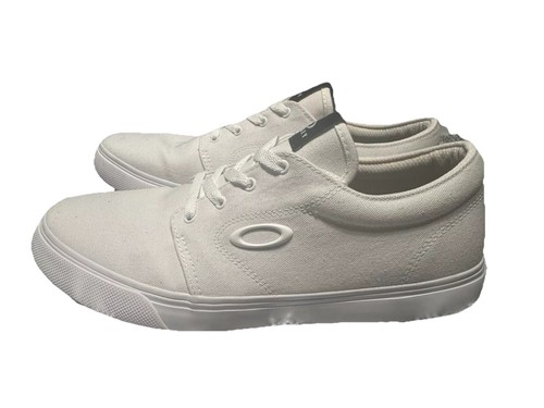 Genuine oakley lightweight - genuine,