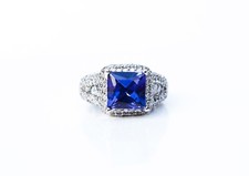 Very Rare Certified 6.85tcw AAAA/VVS Princess Tanzanite & Diamond Platinum Ring