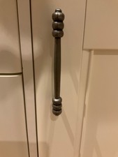 Kitchen cabinet or drawer handles with screws x 25 pewter effect