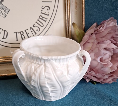 Royal worcester 1947 white - royal,