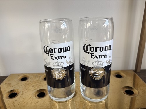Corona extra full - extra, glasses