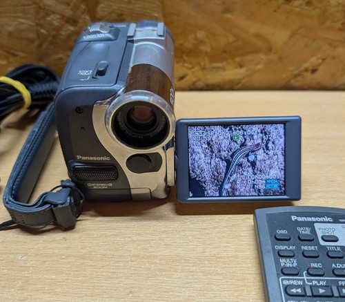 Panasonic gs44 camcorder - panasonic, nv-gs44
