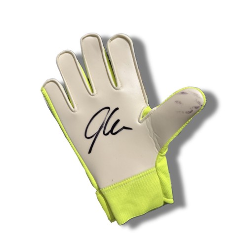 Signed boruc celtic - boruc,