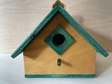 Bird house Wooden Nesting Bird Box / House,  Fully assembled.