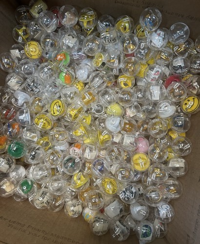 Huge vintage lot gum - huge, ball
