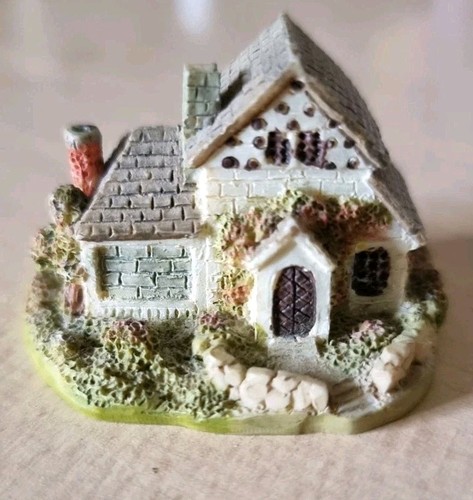Cottage from the leonardo - cottage,