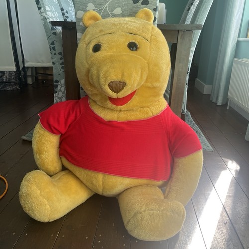 Huge vintage winnie the pooh - huge,