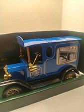 Stevelyn View Van Coin Bank