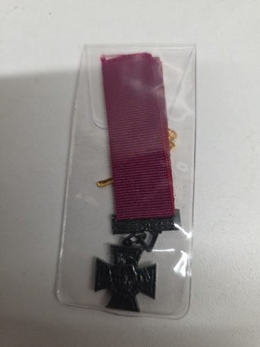 Victoria cross miniature medal - victoria,