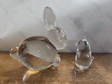 Vintage Art Glass Sitting