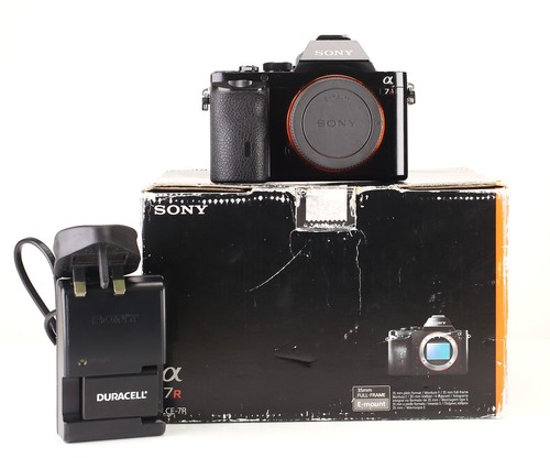 Sony a7r mirrorless camera - sony,