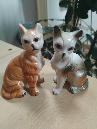 Vintage pair handpainted - vintage,