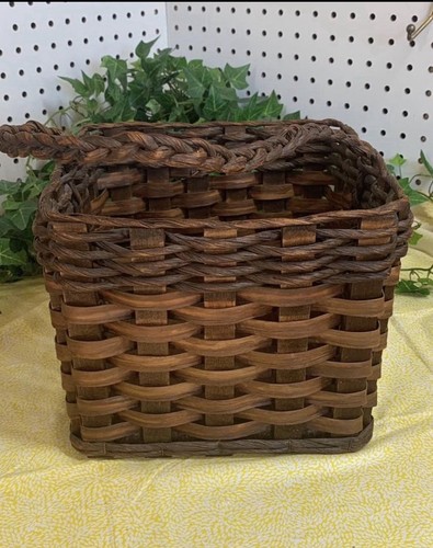 Vintage large dark - large, weaved