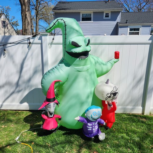 Gemmy 7ft tall disney - gemmy, disney's