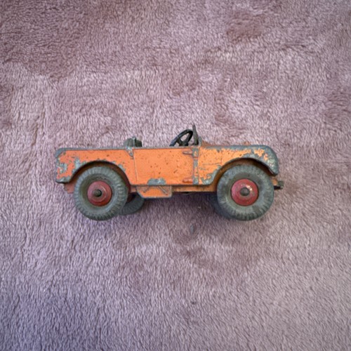 Vintage dinky toys - land, rover