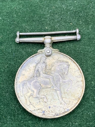 1914 war medal awarded - war,