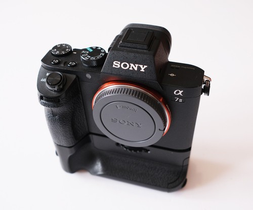 Sony alpha 3mp full - a7, ii