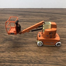 JLG Toucan E33MJ Mast Style Boom Lift, Die Cast, 1:32 Scale 80577
