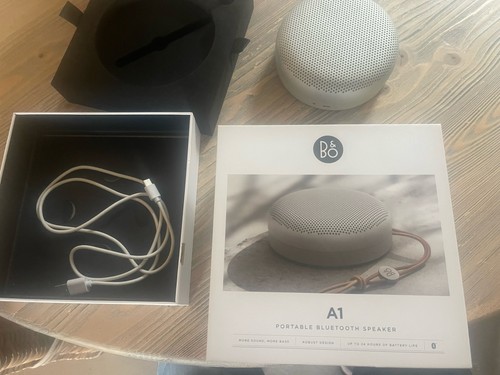 Bang olufsen beoplay - &, a1