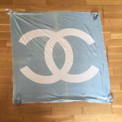 Vintage chanel silk head - silk,