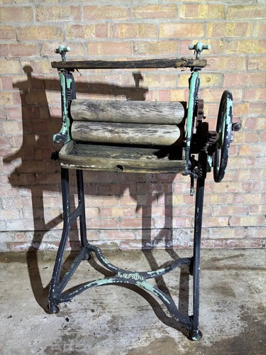 Antique ewbank vintage cast - ewbank,